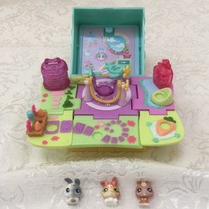 Littlest Pet Shop Teeniest Tiniest Pet Shop
